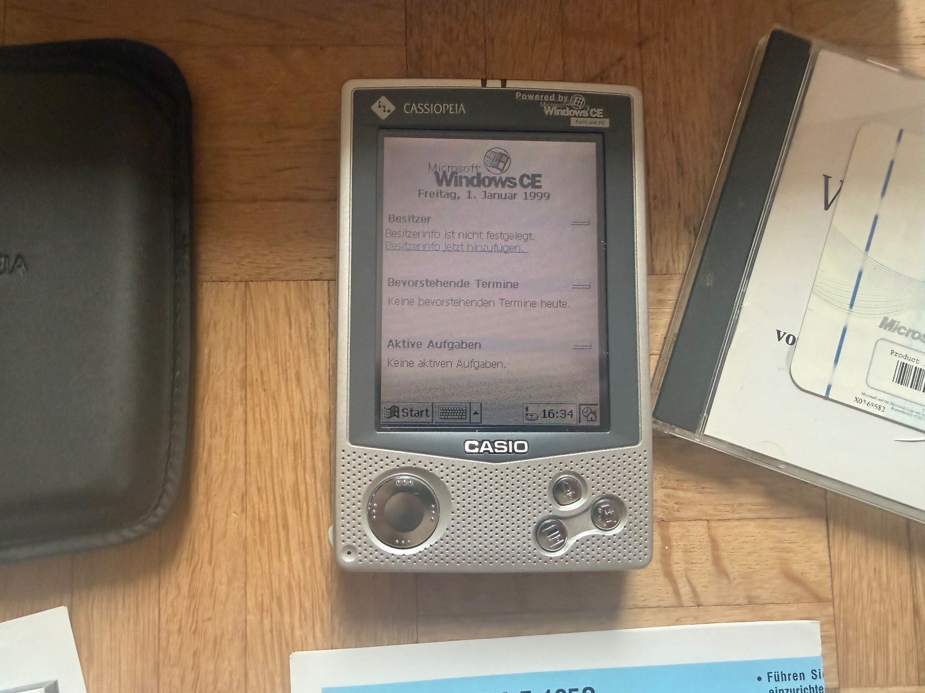 Casio PDAs: Casio Cassiopeia E-105G Handheld PC mit Zubehör – Gebraucht aus Adliswil von synchrot 4