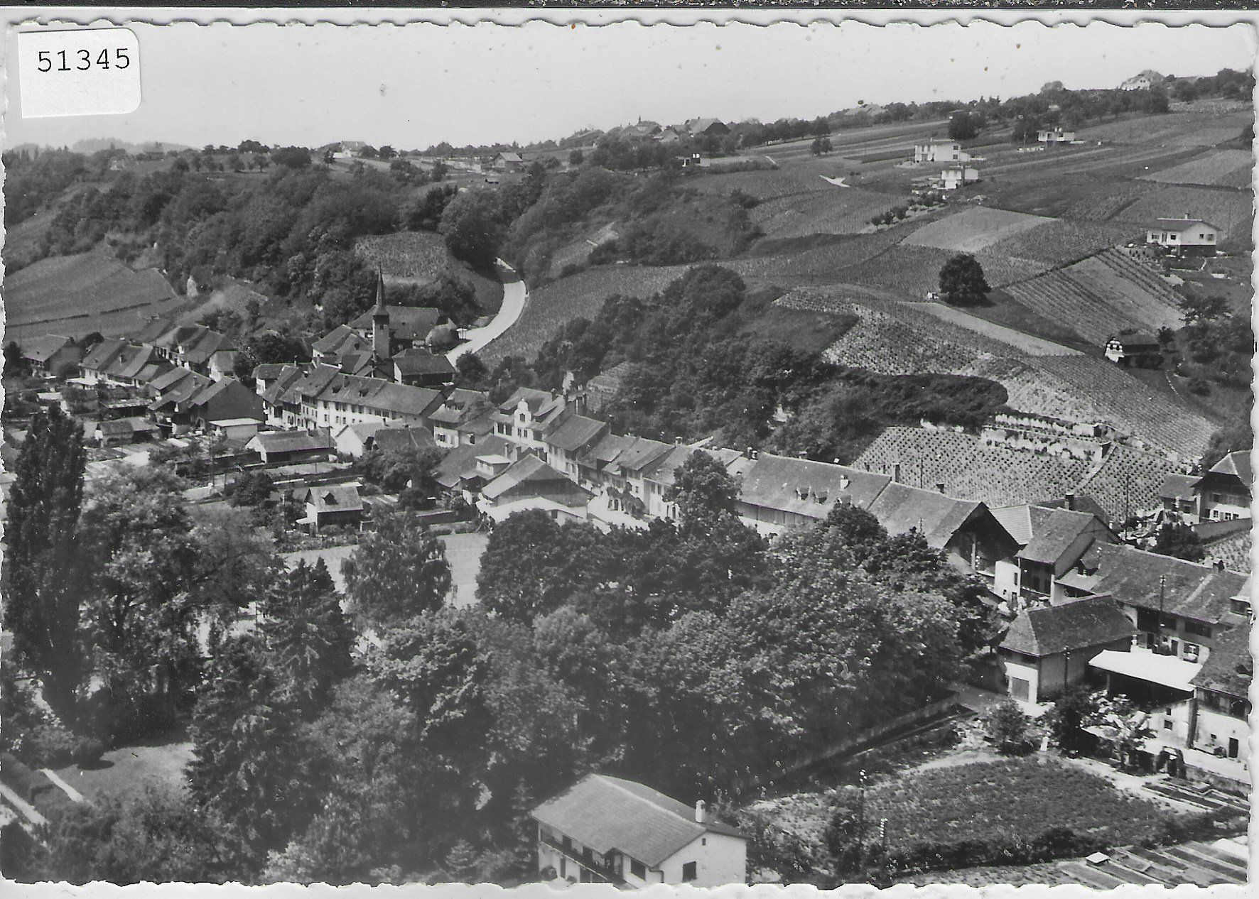 Cartoline postali: En avion au-dessus de... Motier FR – Usato da Ettingen venduto da Kartenplanet