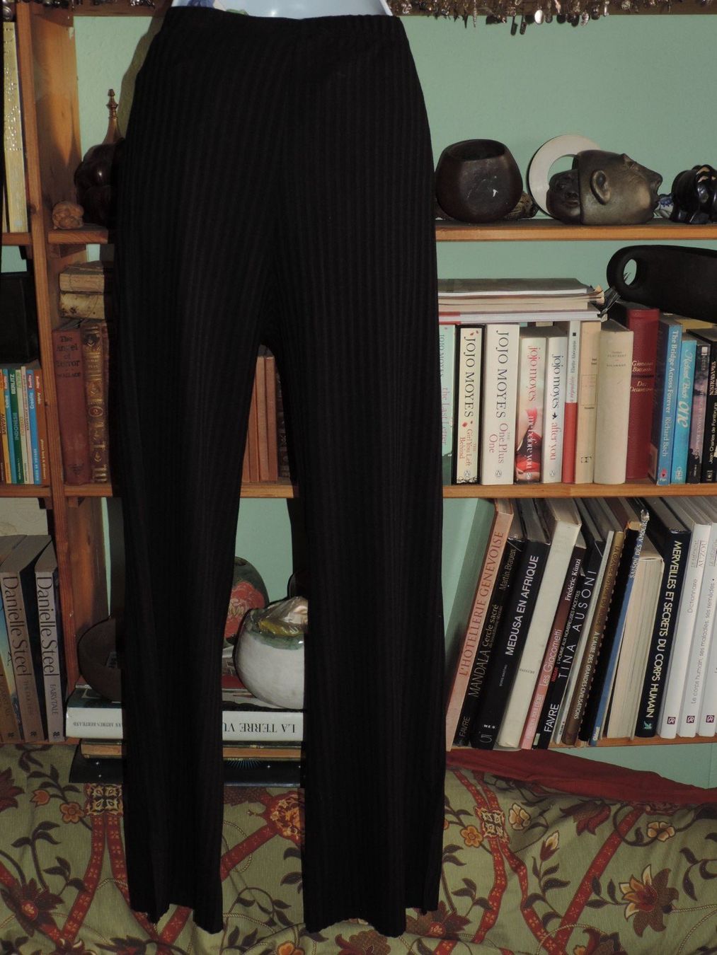 Hosen: pantalon stretch noir – Gebraucht aus Genève von Axelle333 5