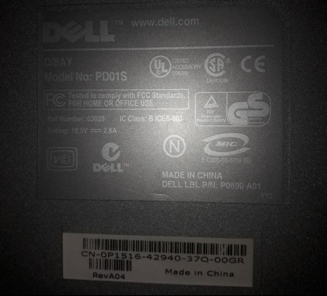 Dell PC: Externes Drive DELL PD01S mit D/BAY Connector – Usato da Rombach venduto da Jem_v9pb 1