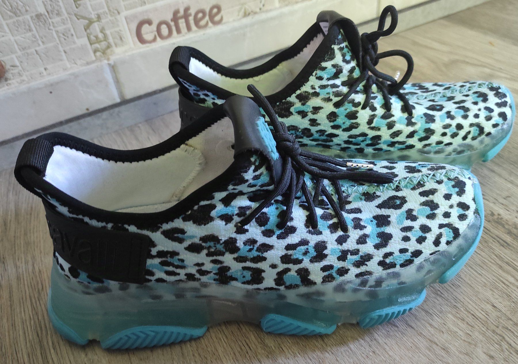 Roberto Cavalli Damenschuhe: Baskets Roberto Cavalli p.40 – Gebraucht aus Renens VD von cla_7zv5