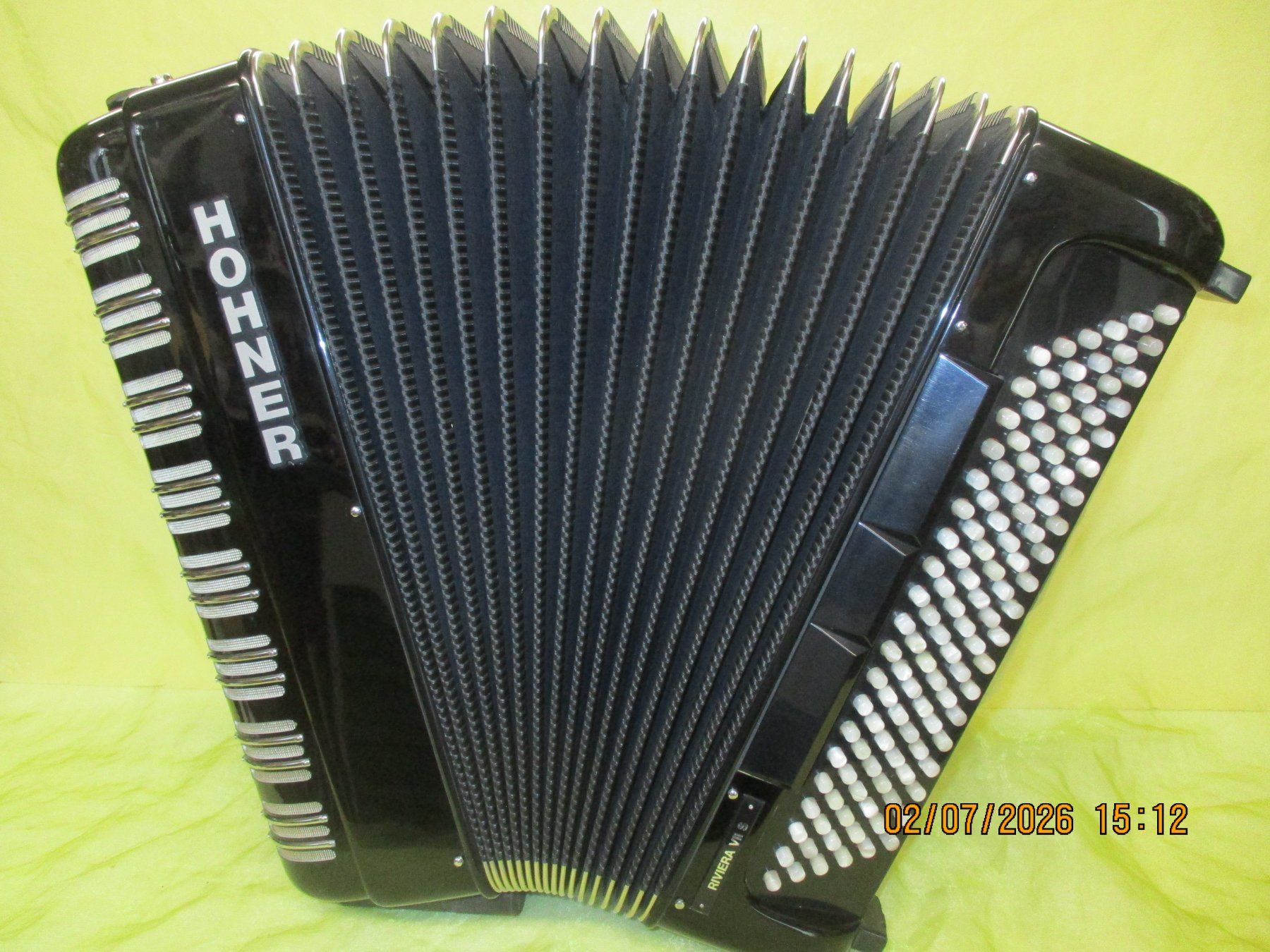 Hohner Strumenti musicali: Akkordeon Hohner Riviera VII S – Usato da Jegenstorf venduto da Oktavio 3
