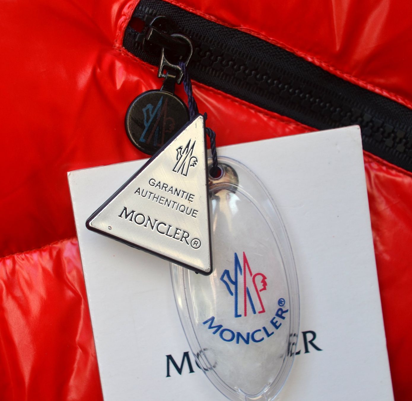 Moncler Giacche: Moncler Jacke  / veste  .3 – Nuovo (secondo la descrizione) da Collonges venduto da arashee 3