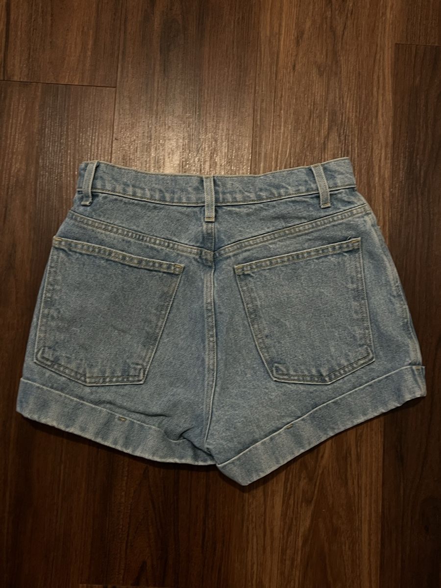 Jeans: American Apparel Jeans Shorts – Usato da Luzern venduto da Woodbee44 1