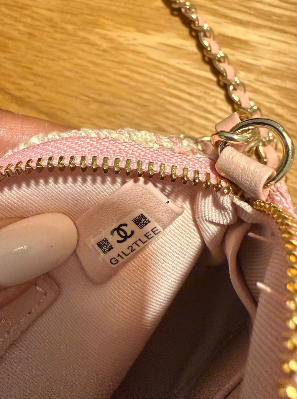 Chanel Borse da donna: CHANEL Pink Houndstooth Mini Tweed Tasche – Nuovo (secondo la descrizione) da Winterthur venduto da Skerk18 8