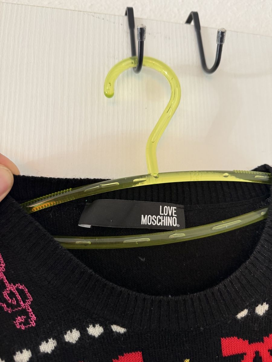 Moschino Pullover & Sweatshirts: Love Moschino schwarz Pullover mit Muster Damen – Gebraucht aus Wetzikon ZH von Jan_wojt 2