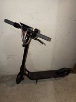 Trottinette NAVEE V40  Très bon état  Avec facture