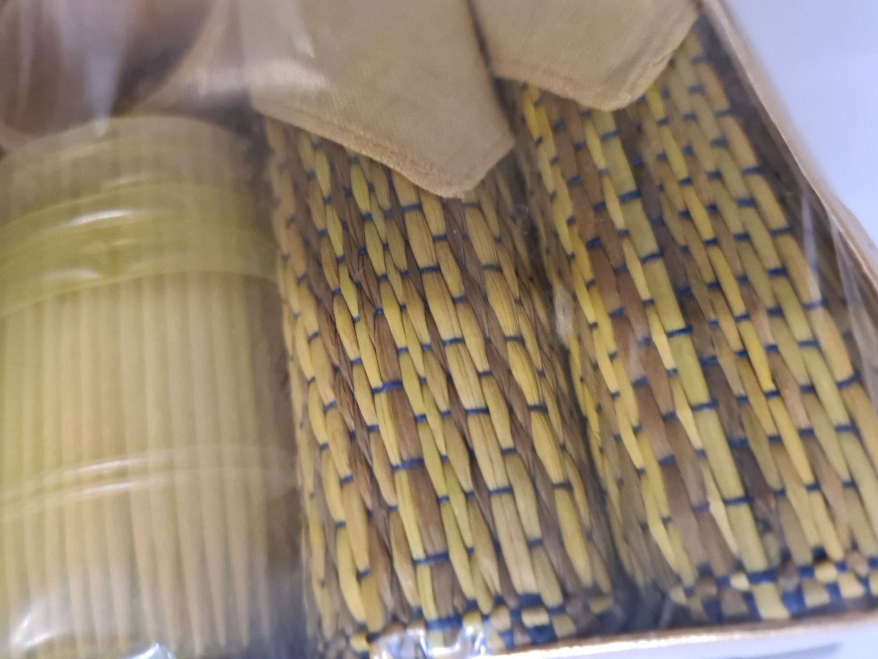 Set di tavolo e panche: 14 tlg.Tisch Sets, Korbgeflecht, originalverpackt – Nuovo e nell'imballaggio originale da Amriswil venduto da used2use
