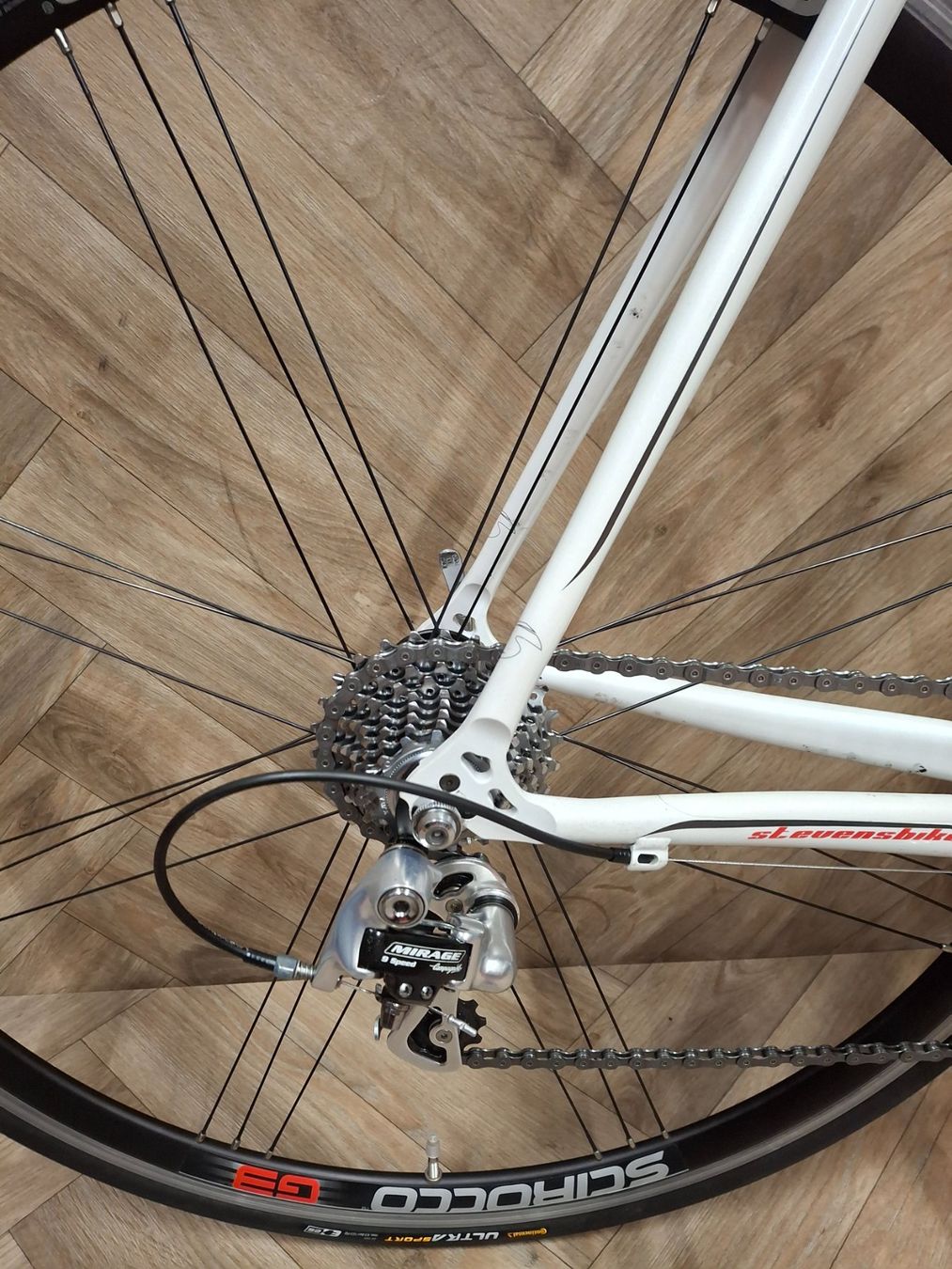 Stevens Velos: Stevens Rennvelo weiss – Gebraucht aus Niederuzwil von Buecherwaeldli 4