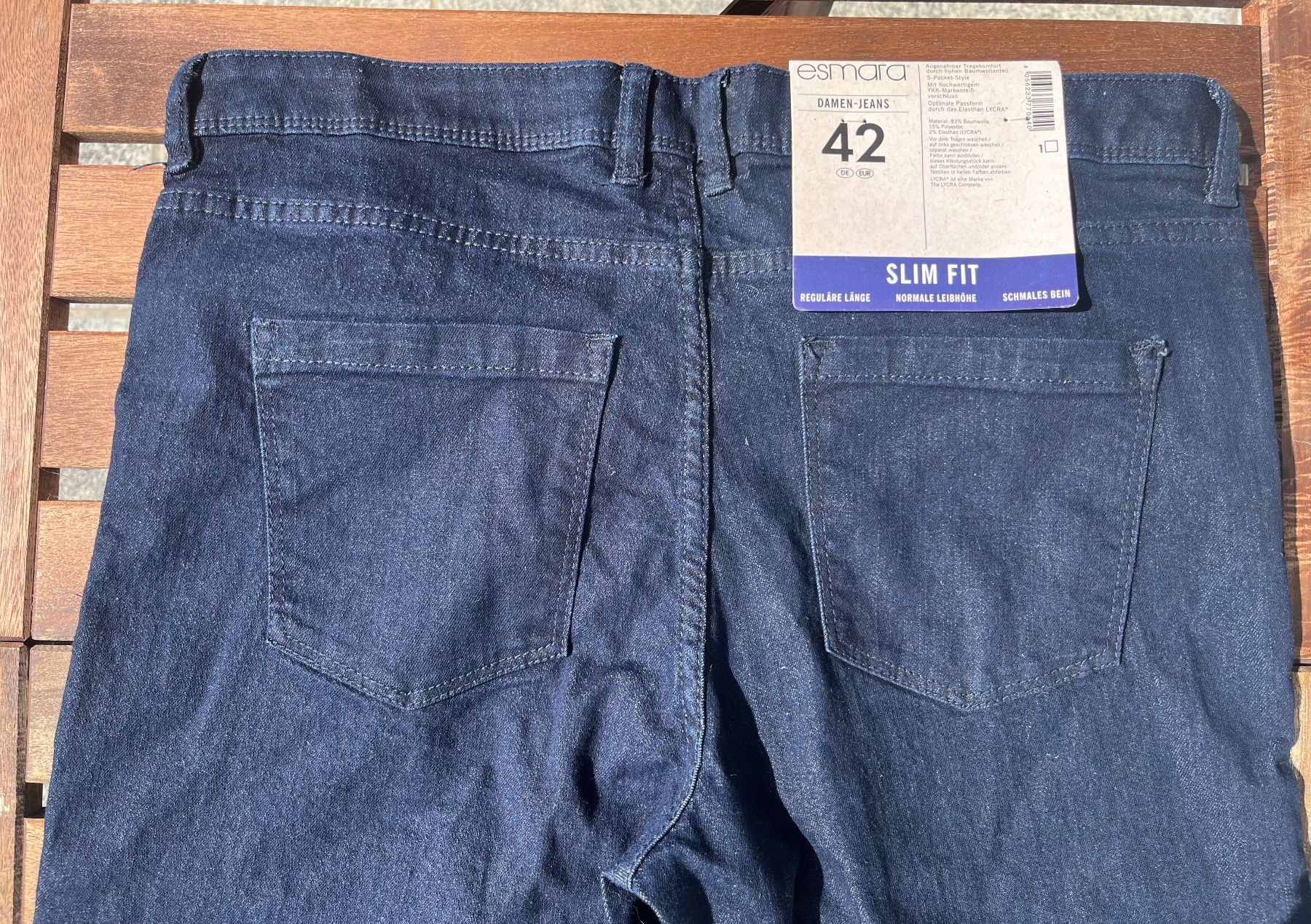 Jeans: Jeans taille 42 neufs – Nuovo e nell'imballaggio originale da Neuchâtel venduto da Virg30 2