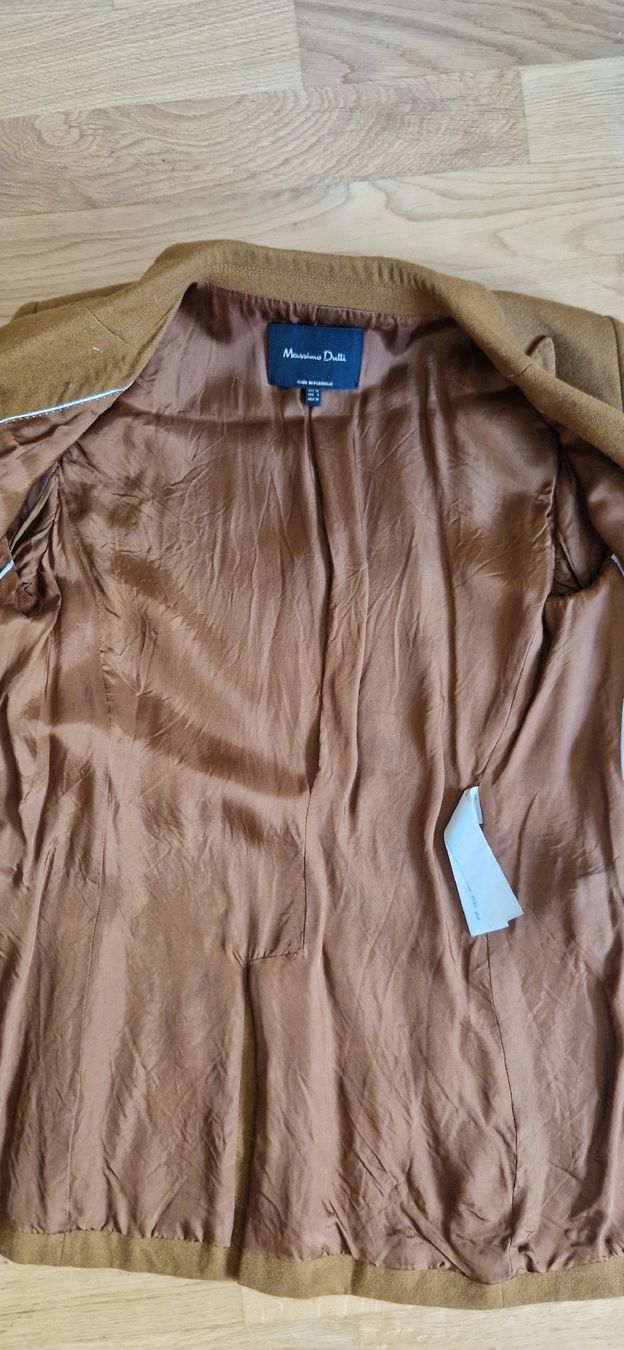 Massimo Dutti Jacken: Schöner Massimo Dutti Blazer – Gebraucht aus Adliswil von Caty_G 3