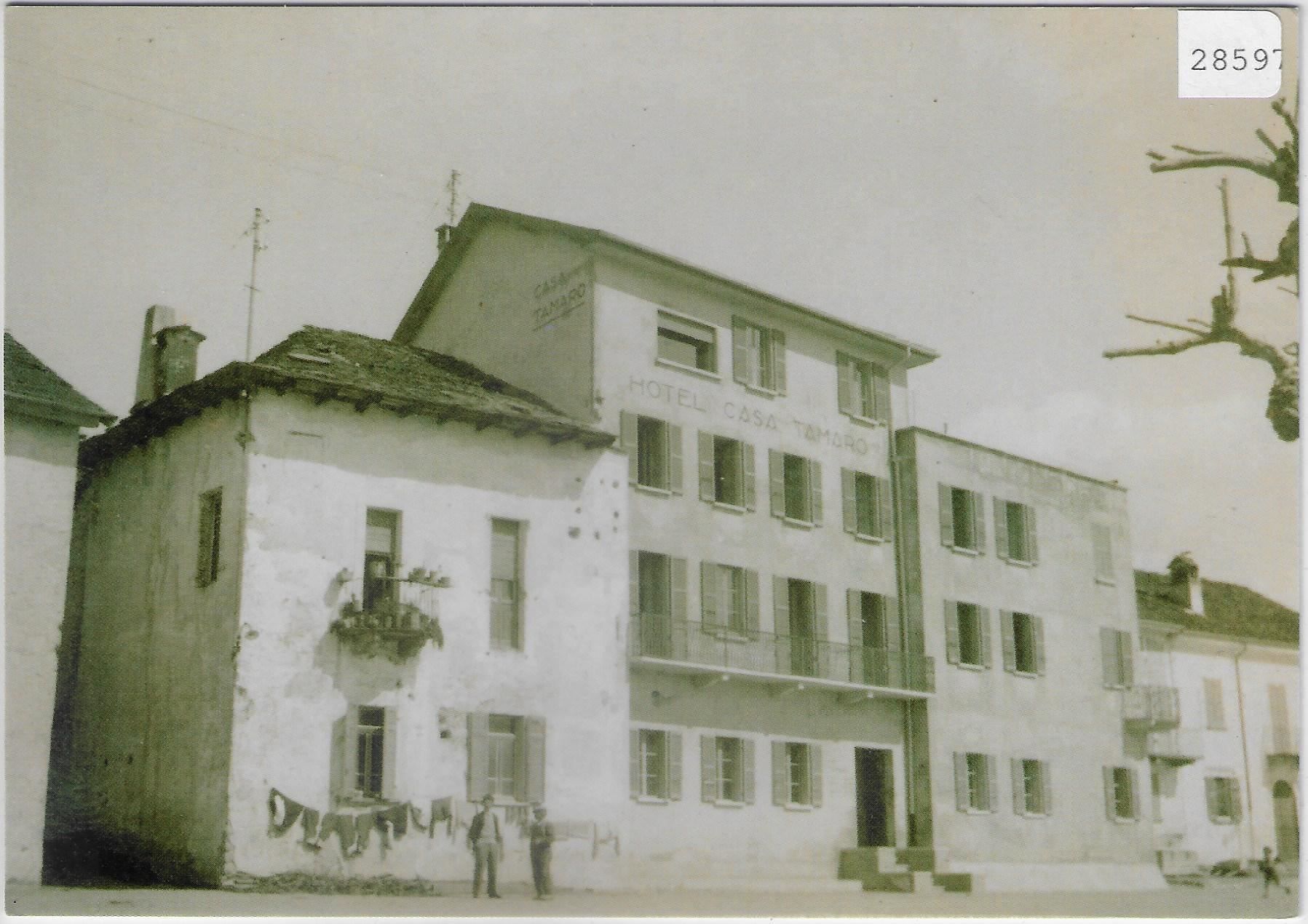 Cartoline postali: Ascona - Albergo Tamaro A.D. 1932/Repro – Usato da Ettingen venduto da Kartenplanet