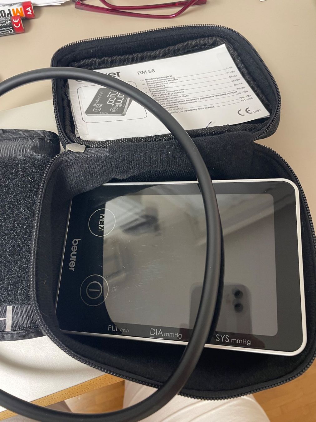Beurer Appareils médicaux: Blutdruckmessgerät – D'occasion à Zürich par Shalom5 1