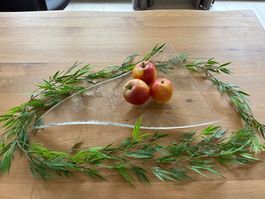 Ab Fr. 1.- Glasschale Foglio Dreieck- Glasi Hergiswil 52cm