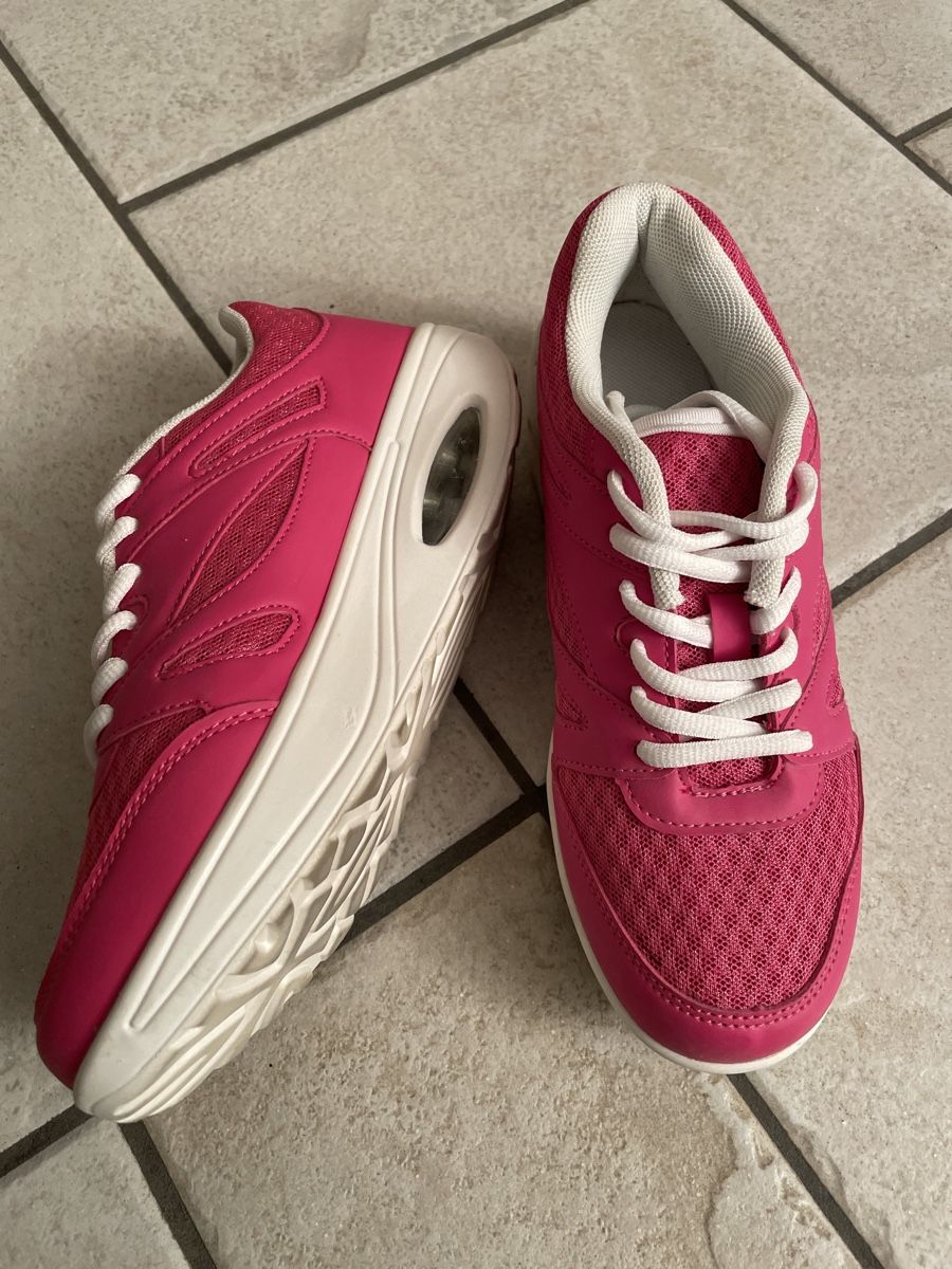 Scarpe da donna: Schuhe Gr.36-37, wie NEUE – Nuovo (secondo la descrizione) da Waltenschwil venduto da lina-04 8