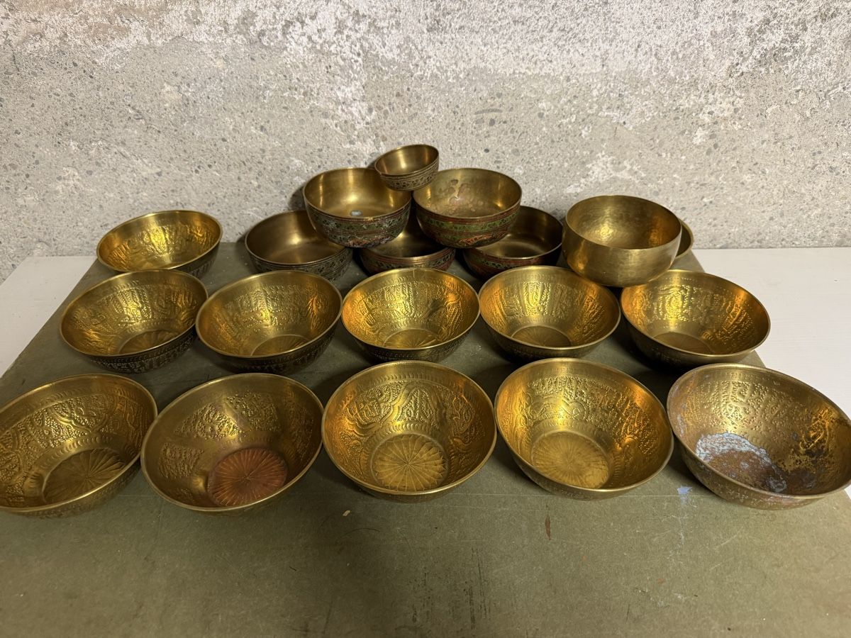 Tutte le decorazioni: Antikes Metall – Usato da Birmenstorf AG venduto da Pat_roll. 2