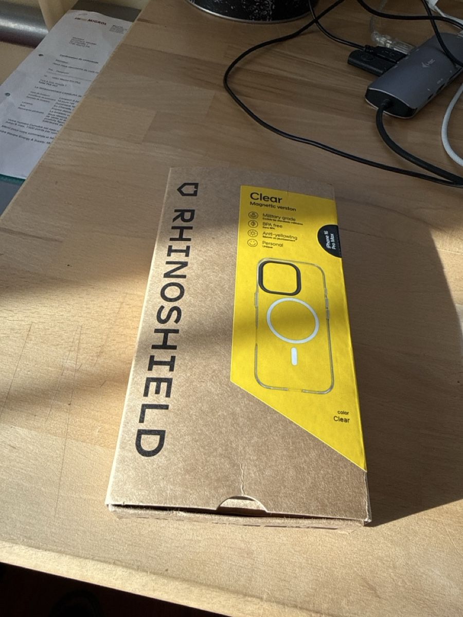 Apple Cover & Protezioni schermo: Coque iPhone 16 Pro Max – Nuovo (secondo la descrizione) da Neyruz FR venduto da dom1964
