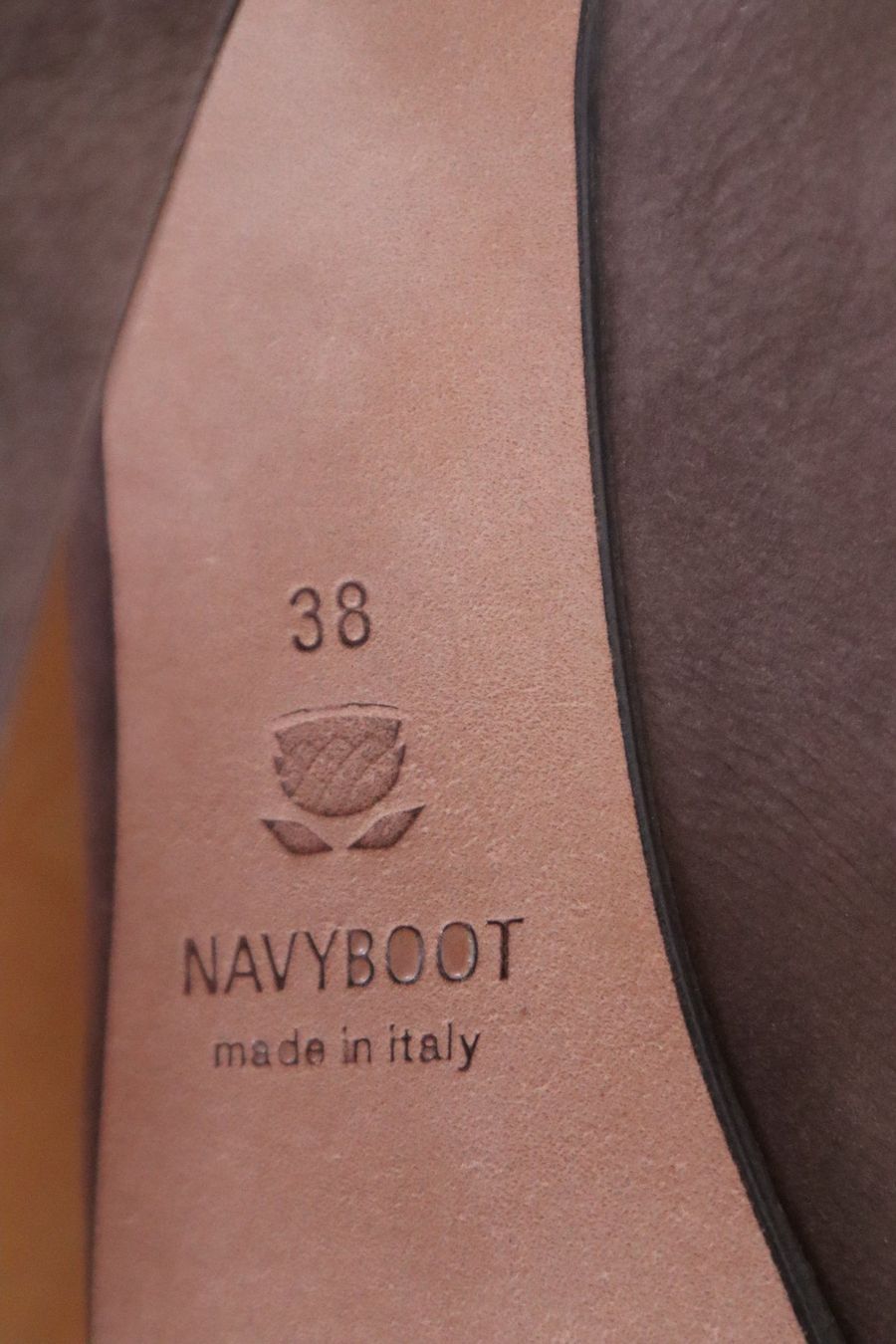 Navyboot Damenschuhe: Sandalette / High Heels, Navyboot, Gr. 38, Leder, NEU – Neu (gemäss Beschreibung) aus Wattwil von diamant1 5