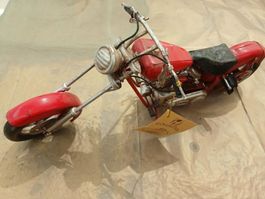 Schöner roter Chopper