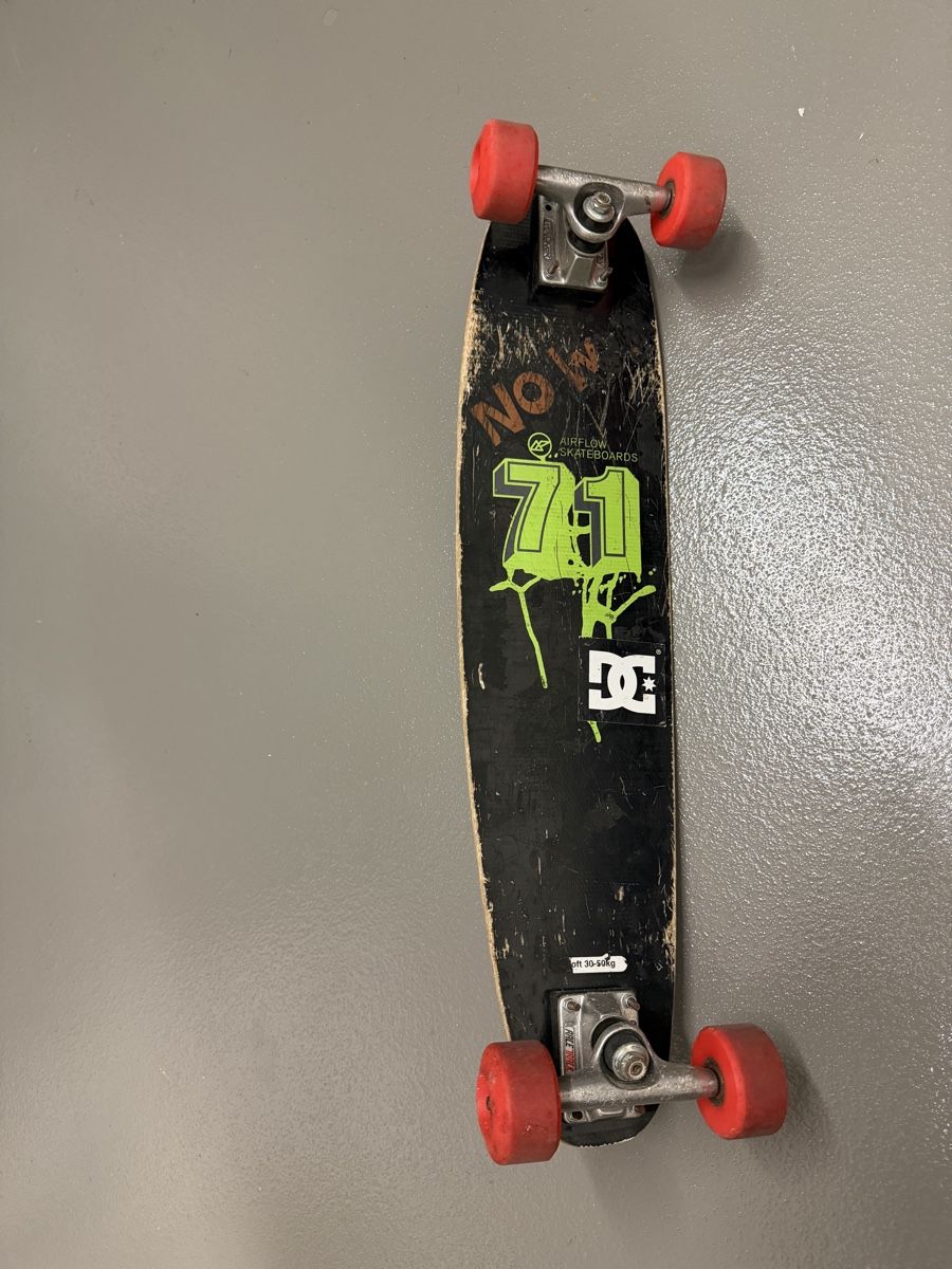 Skateboards: Gebrauchte Slalomboard Skateboard – Usato da Port venduto da Jenny_baertschi 2