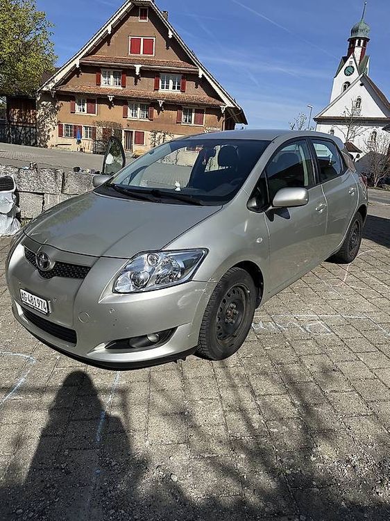 Automobili: Toyota auris 1.6 – Usato da Beinwil (freiamt) venduto da Mamacita21 1
