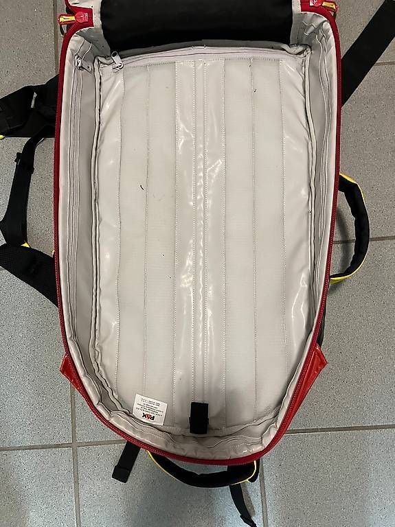 Rucksäcke: Notfallrucksack Bergwacht L Pax – Gebraucht aus Steffisburg von Maximalregional 4