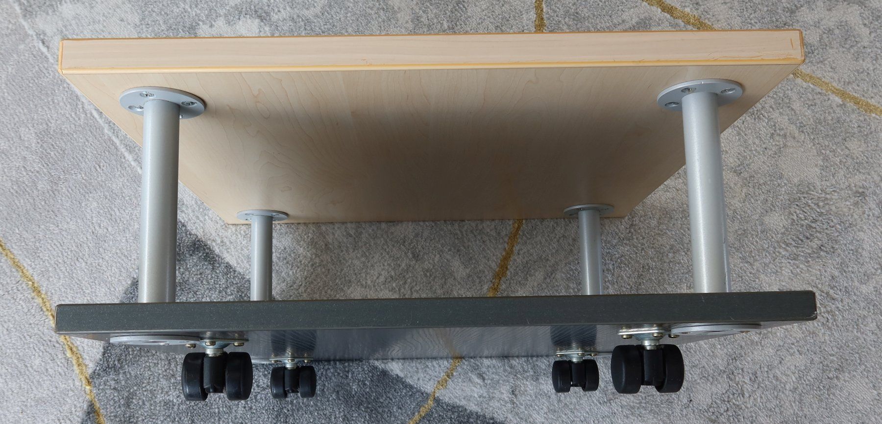 Scrivanie: Printerstand auf Rollen, Gesika, 50x50cm, Topzustand – Usato da Zürich venduto da Piki7 1