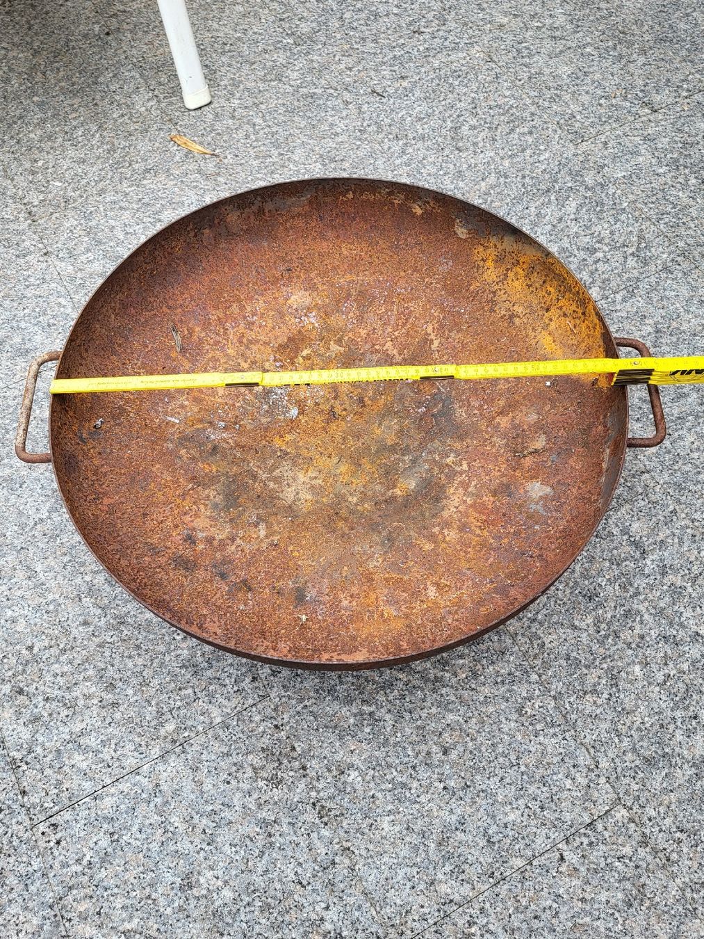 Feuerschale: Feuerschale rund Metall 60cm mit Ständer  – Gebraucht aus Riniken von Melanie910 1