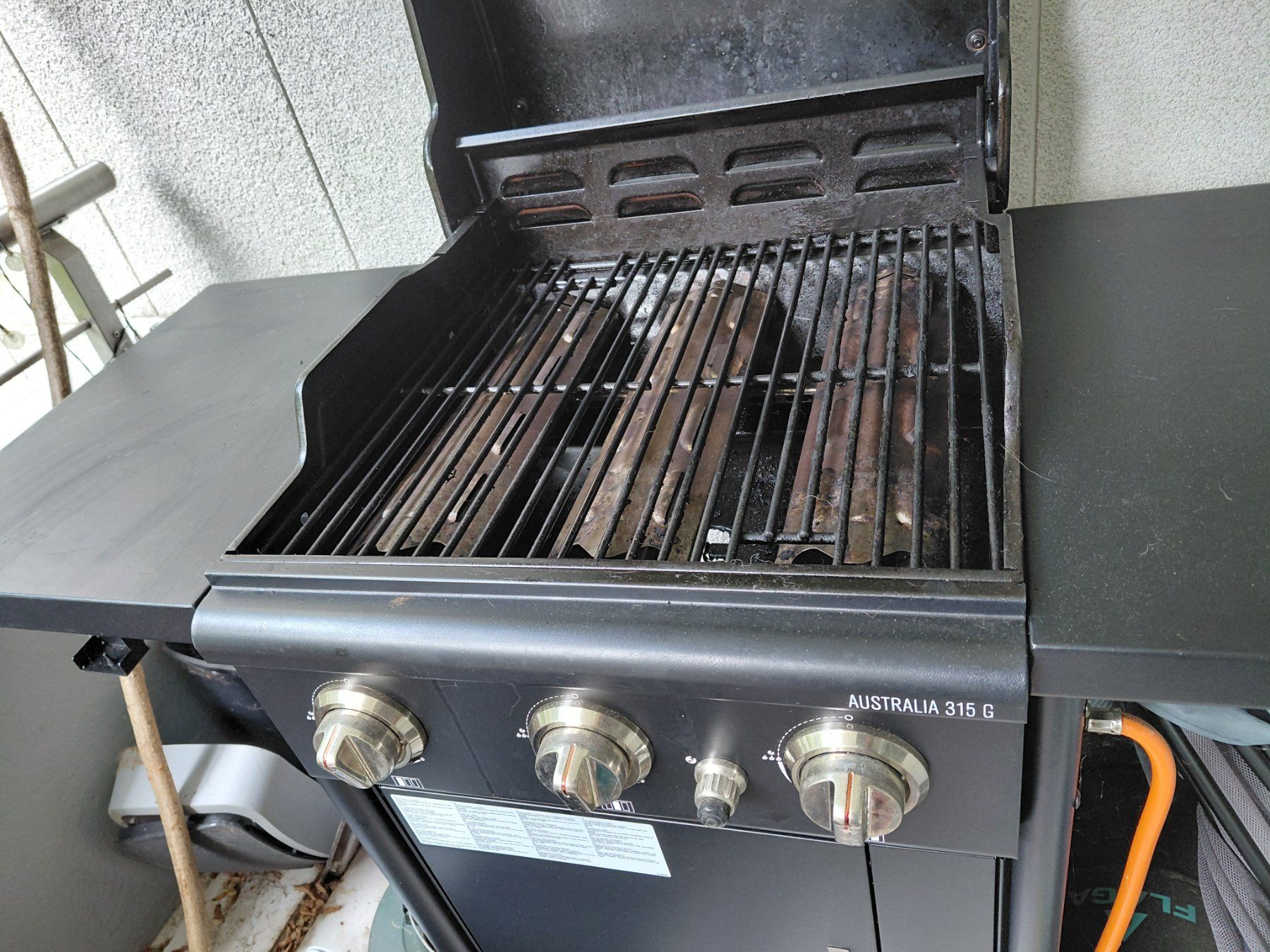 Griglie: Outdoor Chef Australia 315 G good condition – Usato da Zürich venduto da jew_9mfx 3