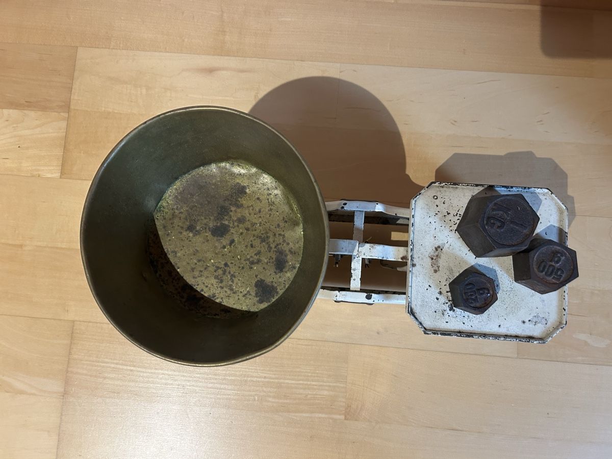 Bilance da cucina: Haushaltswaage mit Messing Schale und Gewichten – Usato da Steffisburg venduto da jan_66jz 1