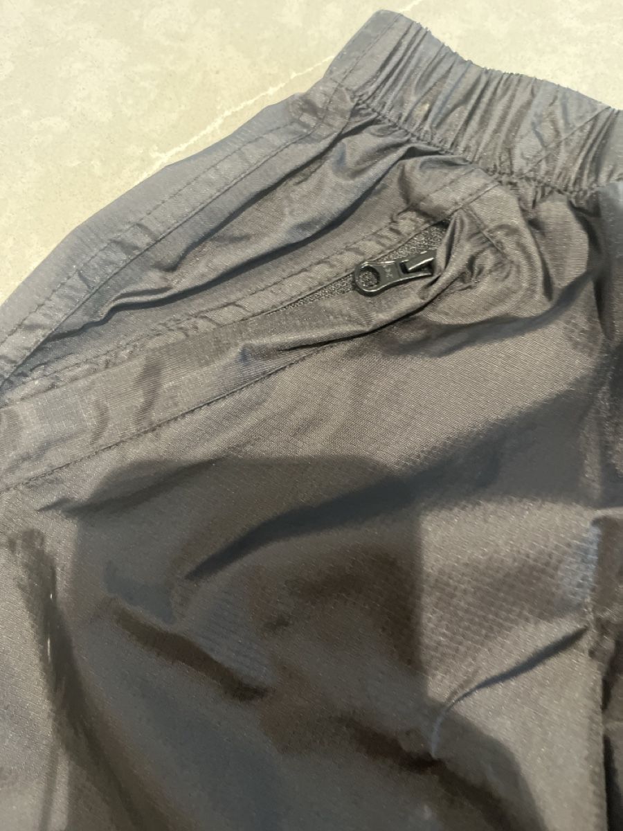 Pantaloni: Regenhose 134/140 – Usato da Münchwilen TG venduto da Kaira0811 1