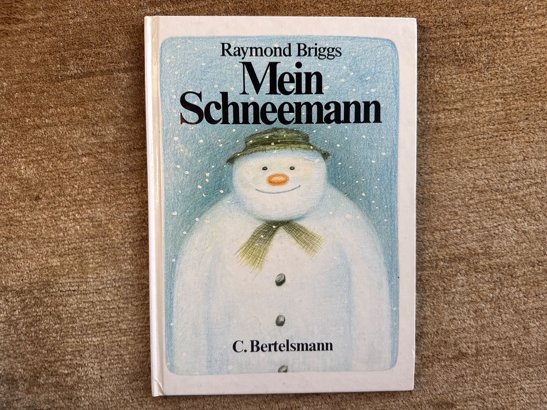 Libri: Raymond Briggs - Mein Schneemann – Usato da Aarau venduto da Kilauea