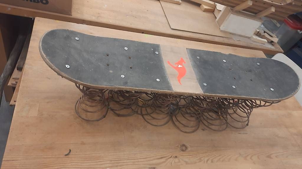 Skateboards: Brise coccyx  – D'occasion à Yverdon-les-Bains par joe_m2gk