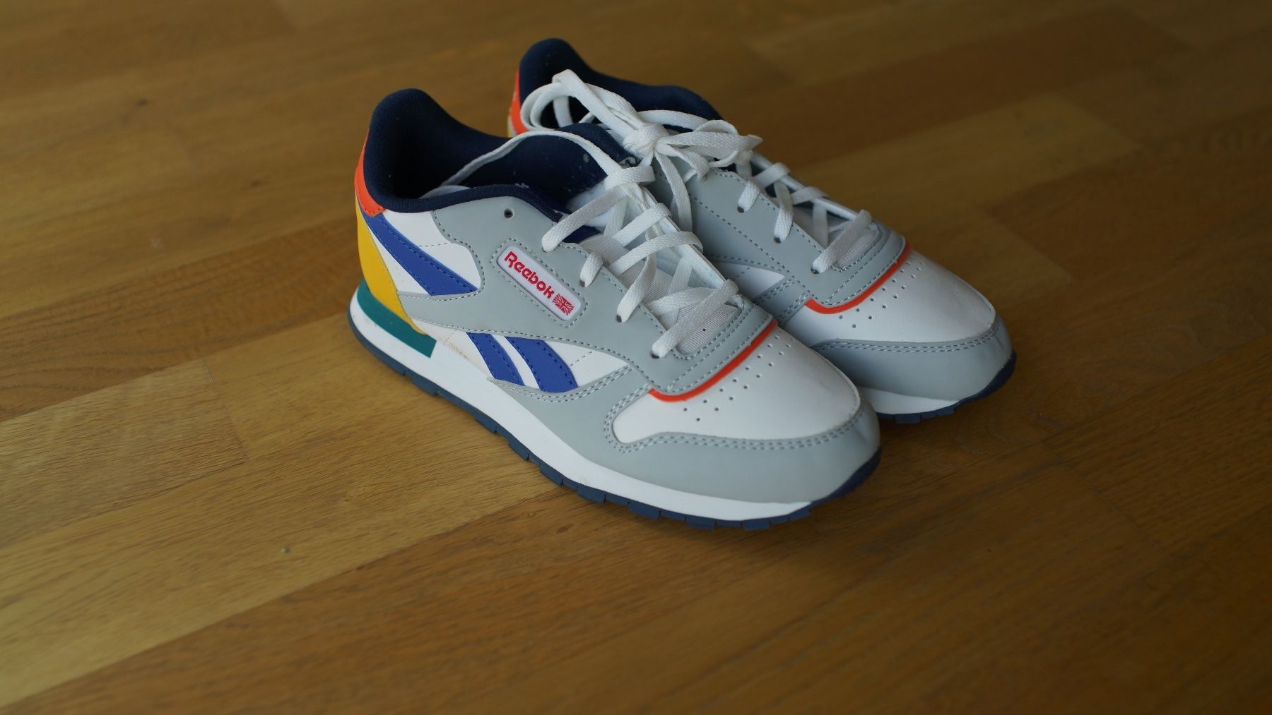 Scarpe per ragazzi: Reebok Classic Leather Sneakers Grösse 33 – Nuovo (secondo la descrizione) da Biel/Bienne venduto da Cyp79 2