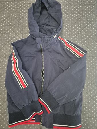 Kinder Jacke Grösse 98cm guter Zustand