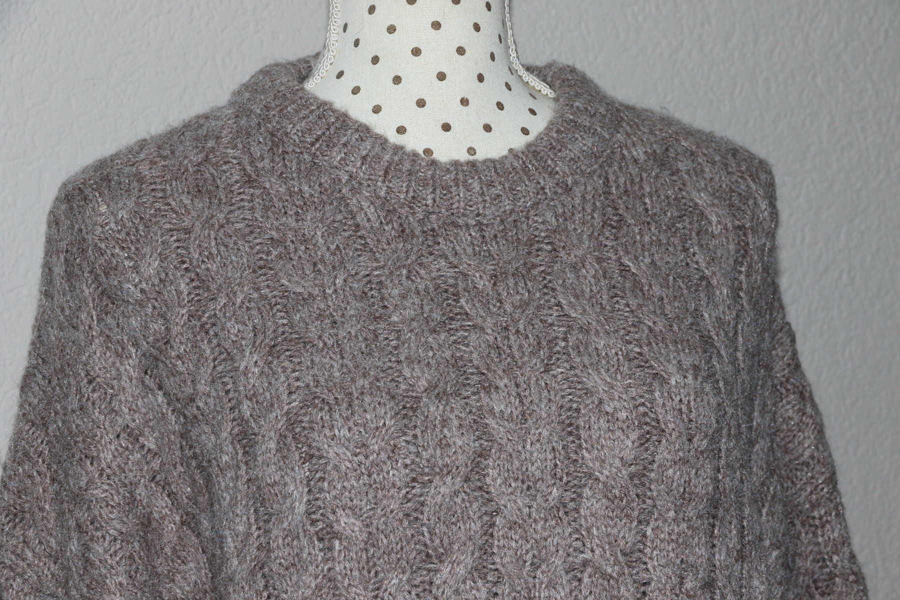 Maglioni & Felpe: Toller stylischer Pullover Gr.M oversize NEU – Nuovo (secondo la descrizione) da Oberwil-Lieli venduto da Svetlana28 4