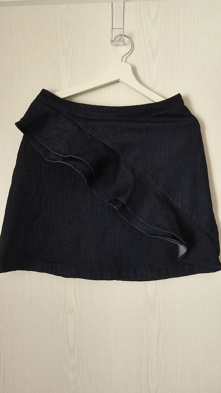 Esprit Gonne: EDC by Esprit Jeansrock Gr. 36 mit Rüsche – Usato da Ebnat-Kappel venduto da ani_fq2z 1