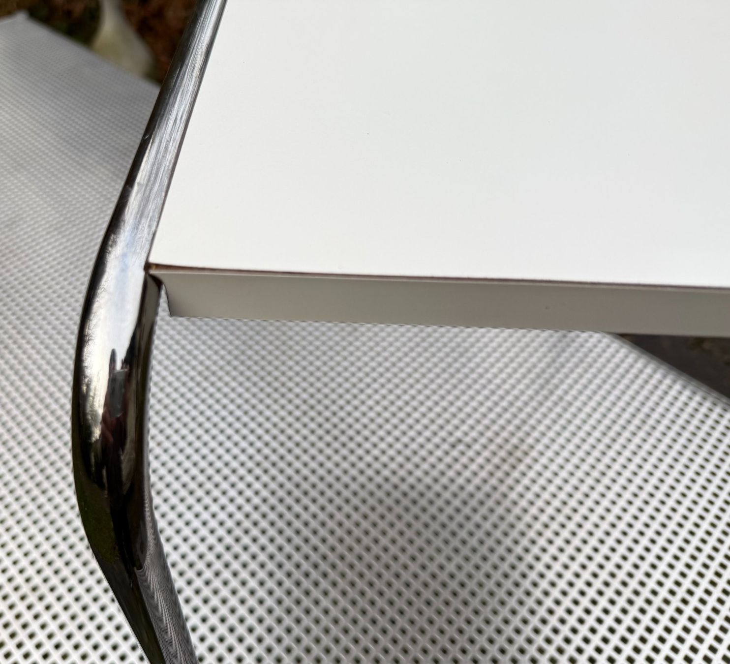 Thonet Tavoli: Beistelltisch Thonet B9 // Marcel Breuer // B – Usato da Schinznach-Dorf venduto da mix 8