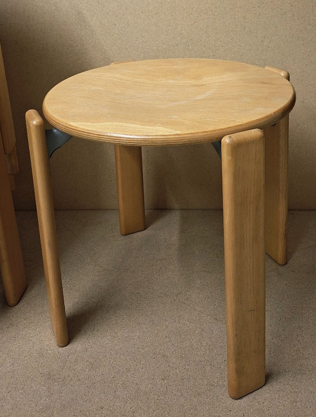 Dietiker Hocker: 8er Set Dietiker Hocker – CH Designklassiker Bruno Rey – Gebraucht aus Schocherswil von joni_meier 1
