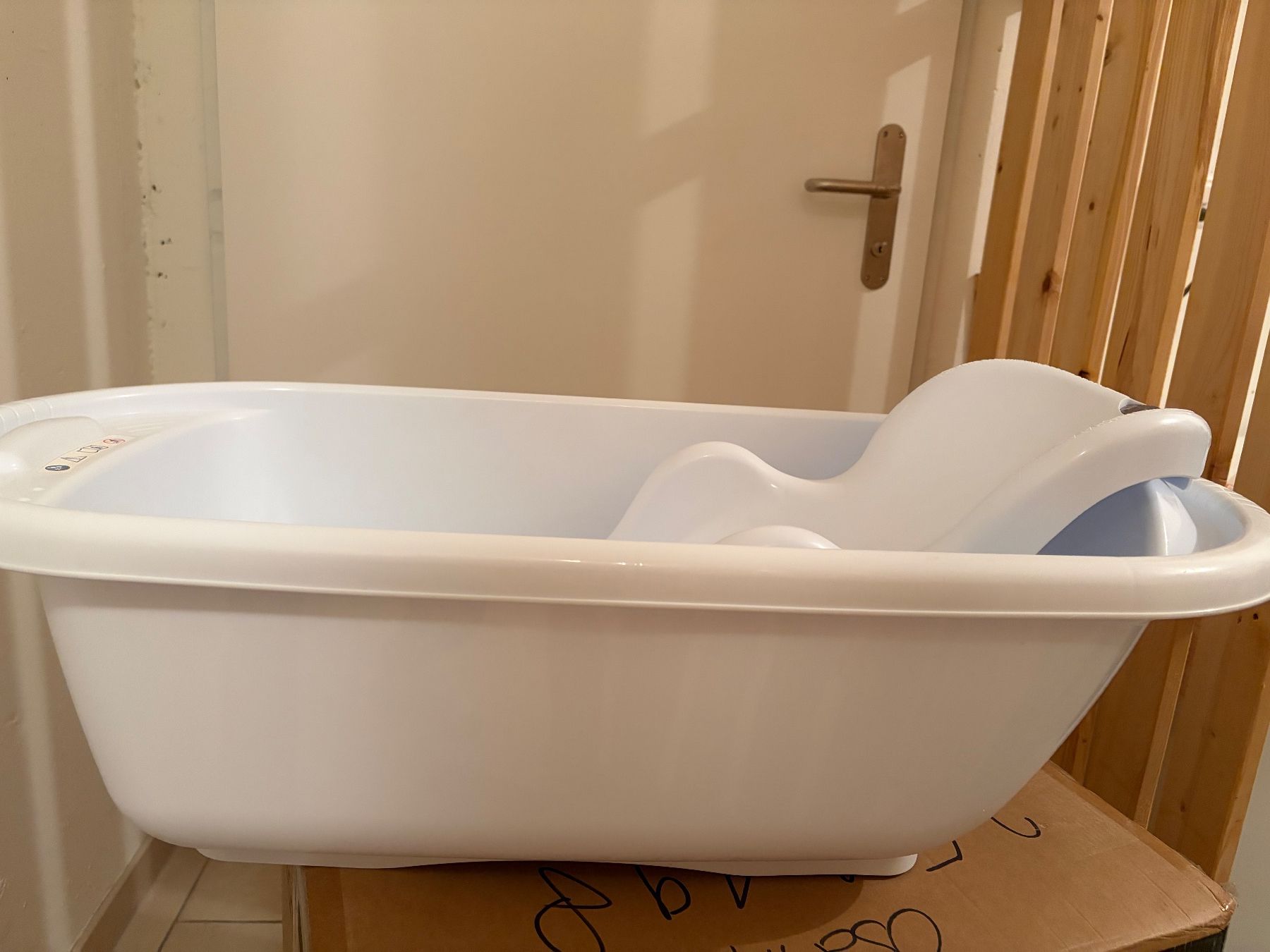 Vasche da bagno: Baby Badesitz und Badewanne – Usato da Gossau SG venduto da sha_jhp7 2