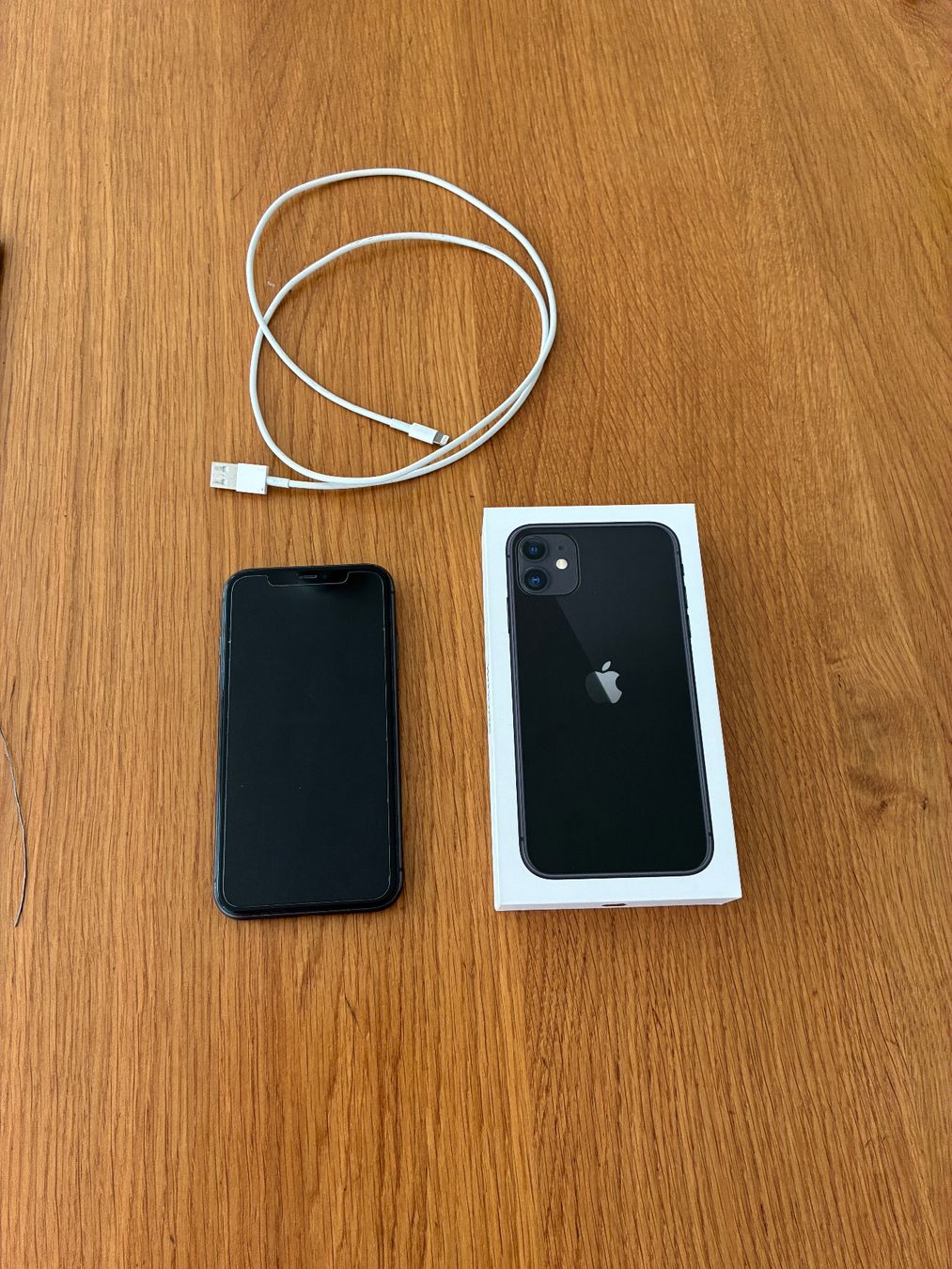 Apple Telefoni cellulari / Smartphones: Iphone 11, noir, 64GB – Usato da Winterberg venduto da cel_8vpx 4