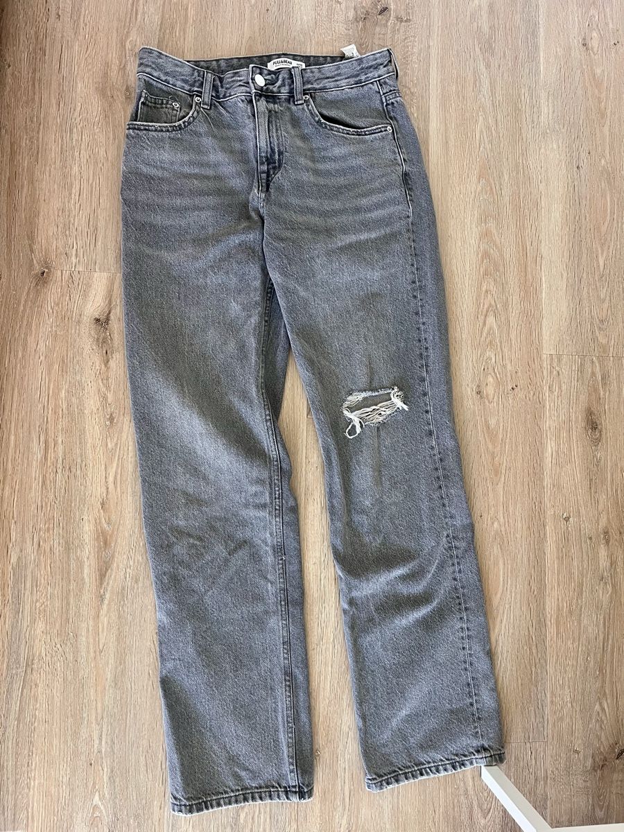 Pull&Bear Jeans: Jean gris Pull&Bear – Usato da Zürich venduto da mat_8l5v