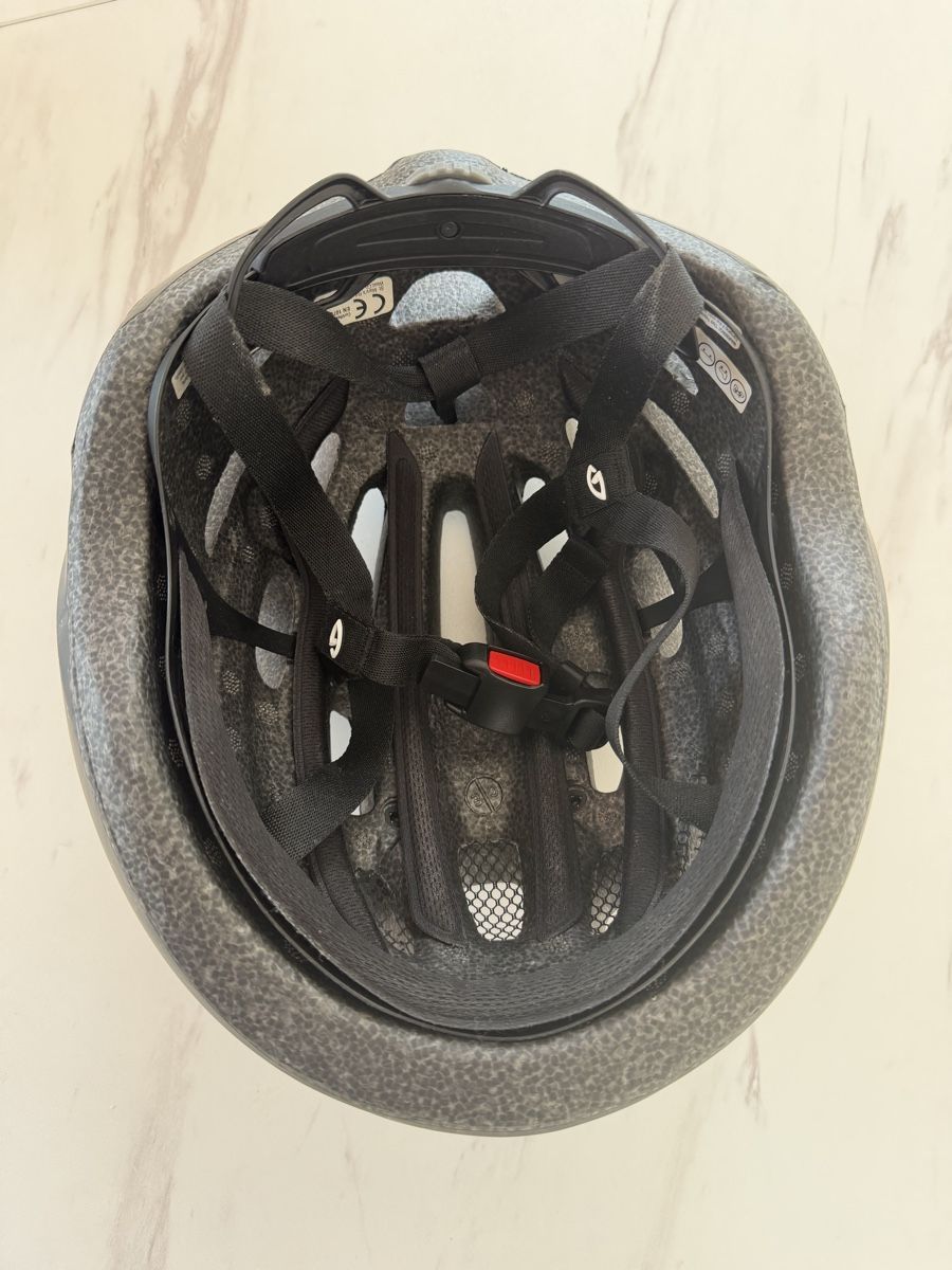 Giro Caschi: Giro Vasona Velohelm – Nuovo (secondo la descrizione) da Luzern venduto da Marie.Wien 3