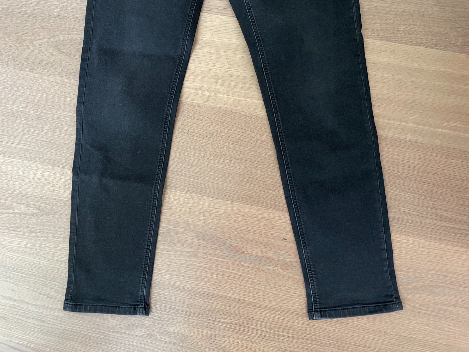 S.Oliver Pantaloni: Schwarze S.Oliver Jeans, Grösse 176 big – Usato da Rüschlikon venduto da user999 2