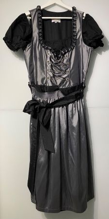Dirndl Du, ich & Tracht Grösse 42 neuwertig