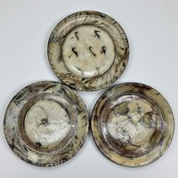 Catherine Vanier - Lot de 3 assiettes én céramique émaillée