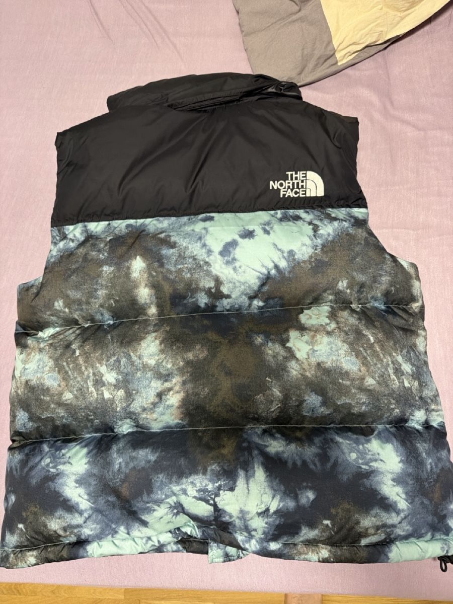 North Face Gilets & Westen: The North Face Daunen Weste Grösse L – Gebraucht aus Ostermundigen von Boss127 1