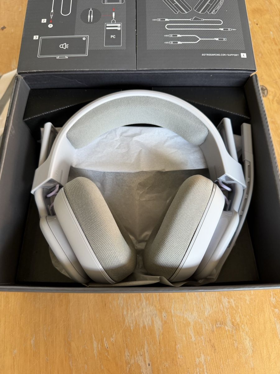 Astro Gaming Cuffie: Logitech Astro a10 Headset – Nuovo (secondo la descrizione) da Münchenbuchsee venduto da yan_h9jl 3