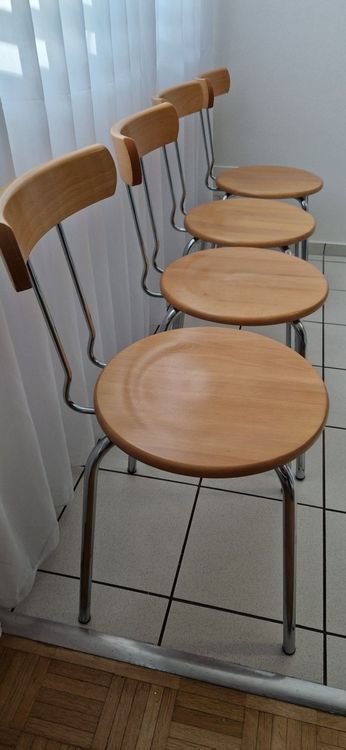 4 Stühle aus Holz. 4 Essstühle. | Kaufen auf Ricardo