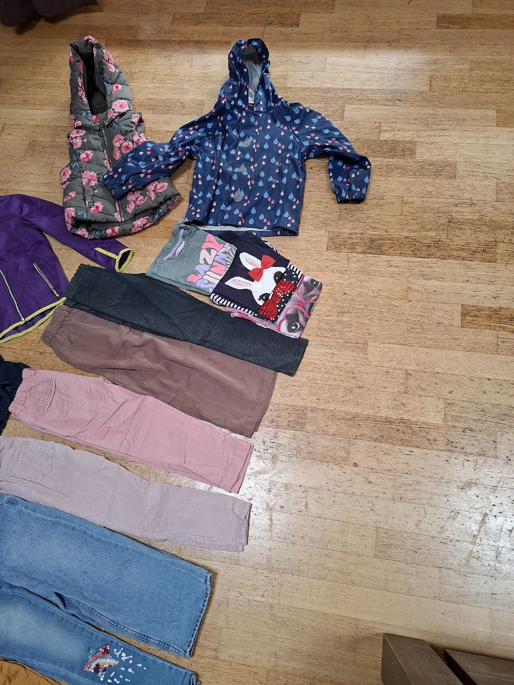 Lotti & Set di vestiti: Kleiderpaket Gr 122 – Usato da Beinwil am See venduto da AndSom 3